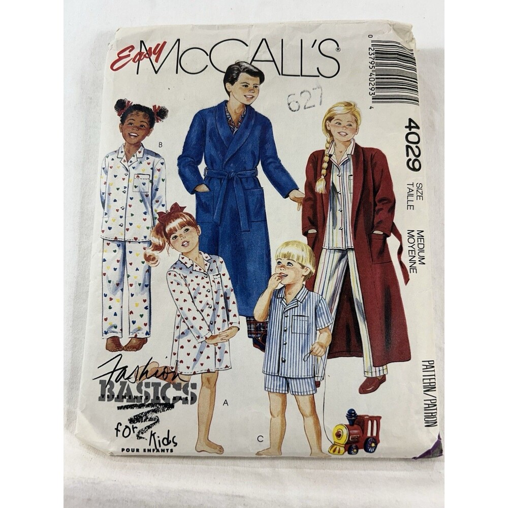 McCall's 4029 Kids Pajamas Robe Nightshirt Sewing Pattern Sz 2-14 Cut Complete